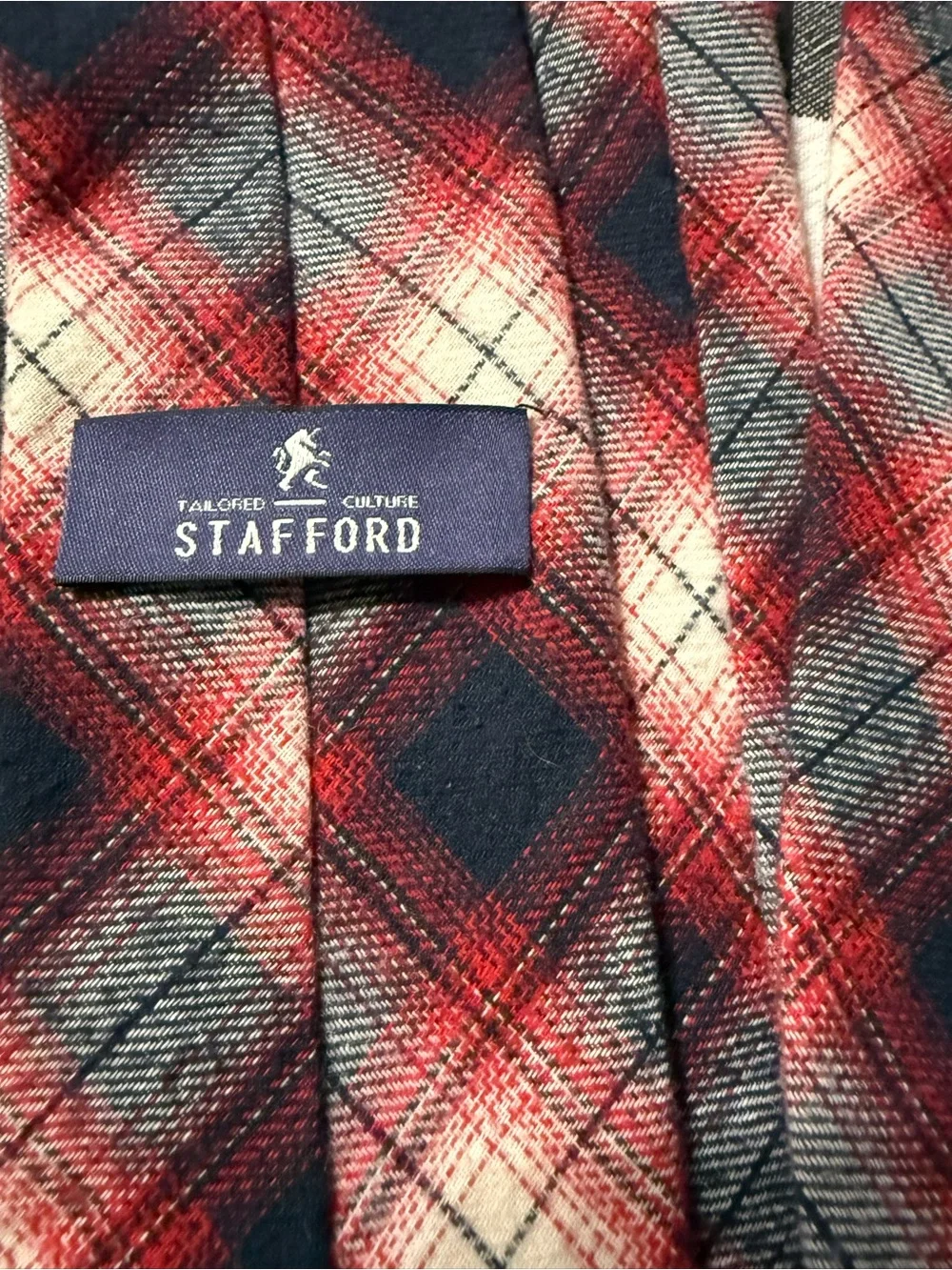 Stafford Red and Navy Plaid Men's Tie
